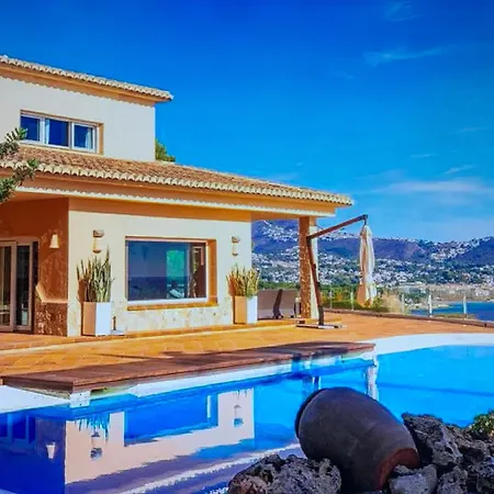 Seafront Villa With Private Pool And Sea View Teulada